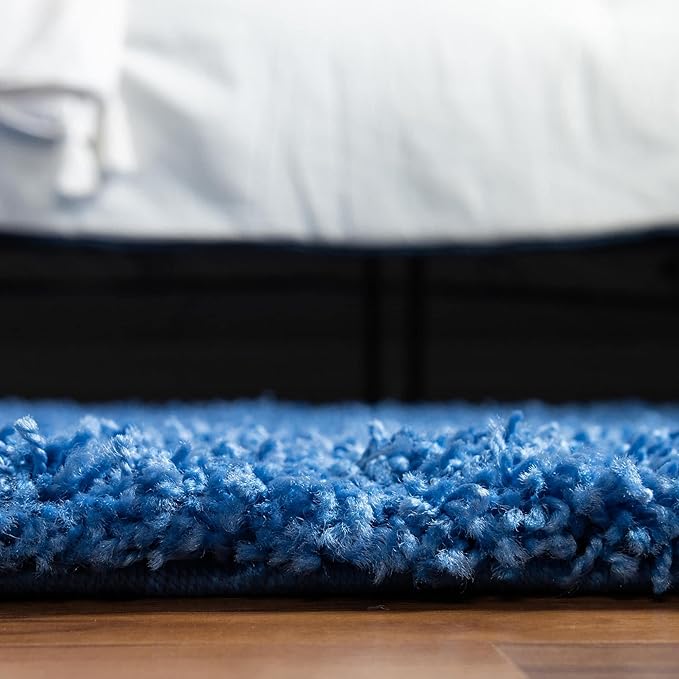 Unique Loom Solid Shag Collection Area Rug (7' 1" Round, Periwinkle Blue)