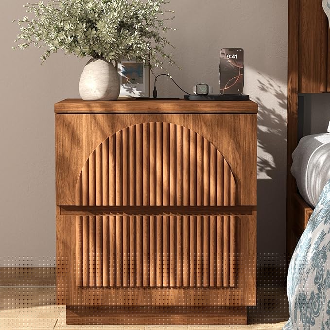 Yechen Nightstand with Drawers Set of 2, Modern Arched Reeded Wood Nightstand with Charging Station, Wooden Night Stand with Storage,Bedside End Tables for Bedroom, Walnut