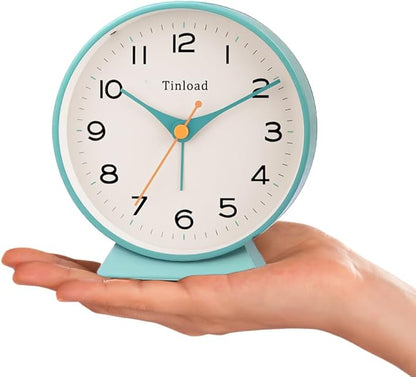 4.5" Battery Operated Retro Analog Alarm Clock, Small Silent Bedside Desk Clock,Lighted on Demand, Battery Operated, Snooze, for Living Room, Bedroom, Bedside, Desk(Green)
