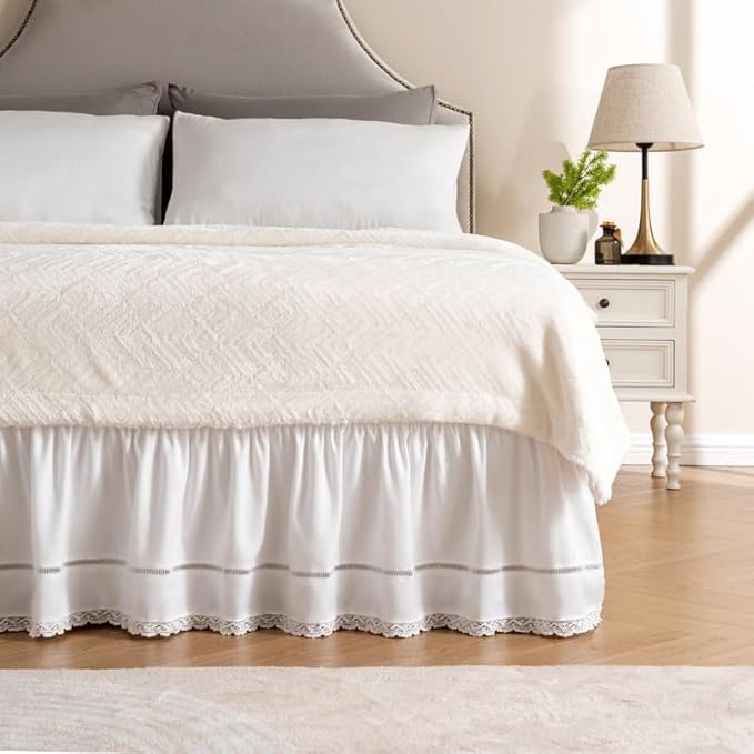 MIYE Wrap Around Ruffled Lace Bed Skirt, Elastic Dust Ruffle with Adjustable Belts, Easy to Put On, Bed Frame Cover, Machine Washable (Floral Lace/White, King/Queen-12.5" Drop)