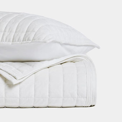 RECYCO Luxury Velvet Quilt Set King Size Bedding Sets, Ultra Soft Velvet Comforter Set, Lightweight Channel Box Stitch Oversized Bedspread Coverlet for All Season, with 2 Shams, Bright White