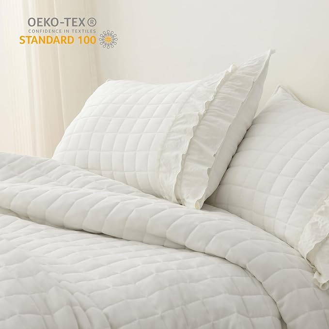 HORIMOTE HOME Ivory Ruffled Quilt Set Queen Size, Classic Geometric Square Stitched Pattern, Pre-Washed Farmhouse Shabby Chic Microfiber Lightweight Bedding Set Bedspread Coverlet for All Season