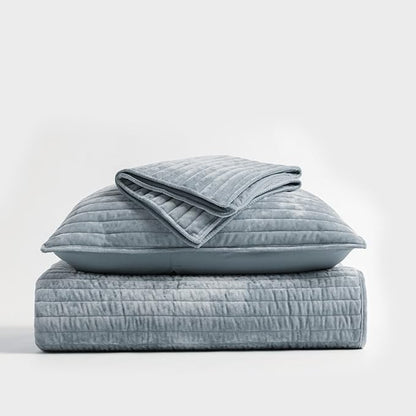 EVERGRACE Velvet Quilt Set King Size, Luxurious Soft Striped Channel Bedding Set, Lightweight Velvet Comforter for All Season, Oversized Bedspread Coverlet with 2 Matching Shams, Blue Linen