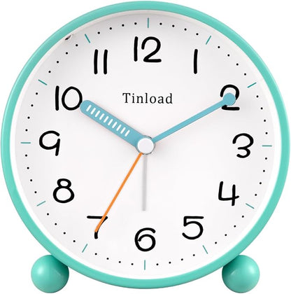 4.5" Antique Retro Analog Alarm Clock, Small Silent Battery Operated Clock with Manual Light, Snooze, Vintage Decor for Bedroom, Living Room, Office, Bedside,Desk（Green）