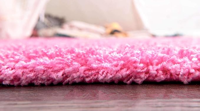 Unique Loom Solid Shag Collection Area Rug (7' 1" x 10' Rectangle, Taffy Pink)