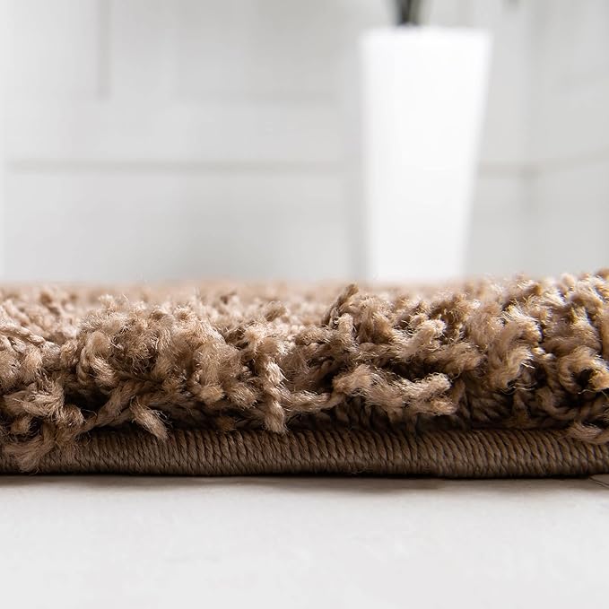 Unique Loom Solid Shag Collection Area Rug (5' 1" x 8' Oval, Sandy Brown)