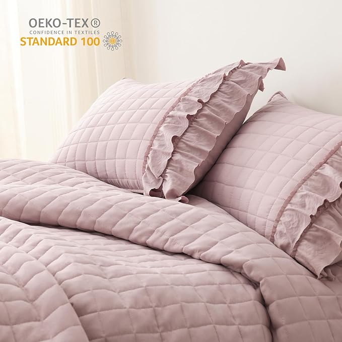 HORIMOTE HOME Dusty Pink Ruffled Quilt Set King Size, Classic Geometric Square Stitched Pattern, Pre-Washed Farmhouse Shabby Chic Microfiber Lightweight Bedding Set Bedspread Coverlet for All Season