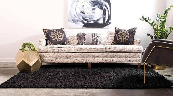 Unique Loom Solid Shag Collection Area Rug (5' 1" x 8' Rectangle, Jet Black)