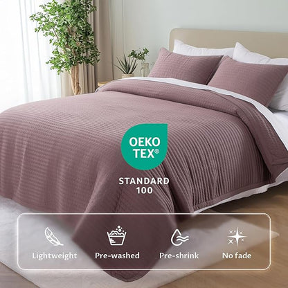 KASENTEX Queen XL Quilt Set 98"x98" – Soft Washed 3-Layer Lightweight Bedspread, Minimalist Nordic Design, All-Season Spring & Summer Quilt Set (1 Quilt + 2 Pillow Shams),Twilight Mauve Purple