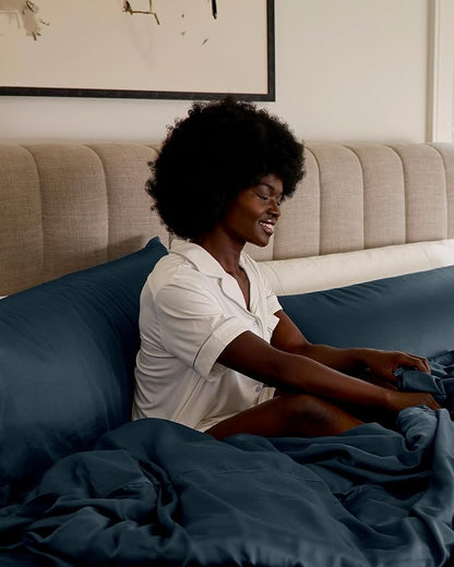 Cozy Earth Luxury Bed Sheet Set - 100% Viscose from Bamboo Fabric, Ultra-Soft & Breathable, Fits Regular & Deep Pocket Mattresses up to 20" - 4 Pieces California King Sheet Set Pacific Blue