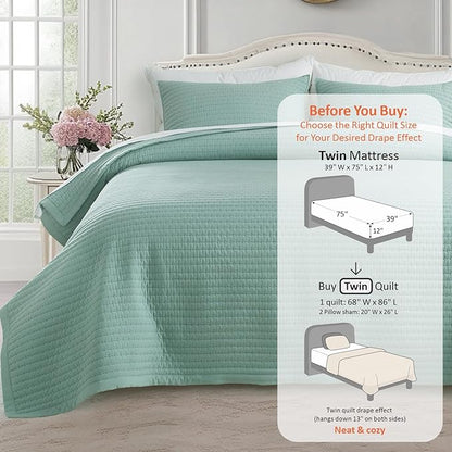 KASENTEX Twin Quilt Set 68"x86" – Soft Washed 3-Layer Lightweight Bedspread, Minimalist Nordic Design, All-Season Spring & Summer Quilt Set (1 Quilt + 2 Pillow Shams), Green