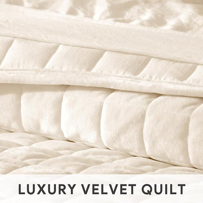 RECYCO Luxury Velvet Quilt Set Full Queen Size, Lightweight Velvet Comforter Set, Oversized Bedspread Coverlet Quilted Bedding Set, with 2 Matching Pillow Shams, for All Season, Cream White