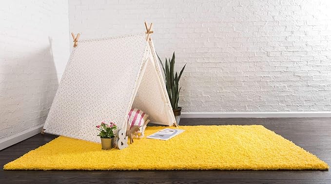 Unique Loom Solid Shag Collection Area Rug (3' 3" x 5' 3" Rectangle, Tuscan Sun Yellow)
