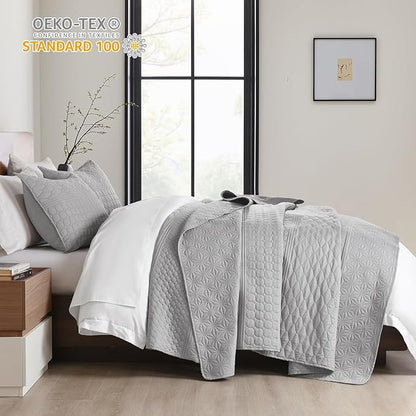 HORIMOTE HOME Grey Queen Size Quilt Set - Soft Microfiber Bedspread with 2 Shams, Lightweight & All-Season Geometric Coverlet for Cozy Bedding