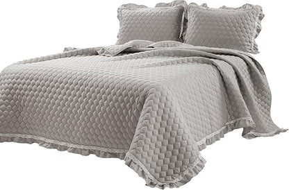 Lush Decor Ella Ruffle Lace Quilt, 3 Piece Set, King, Light Gray - Cute Quilt - King Bedding Set - Gray Bedding - Coquette Decor - Ruffle Trim - Lace Trim