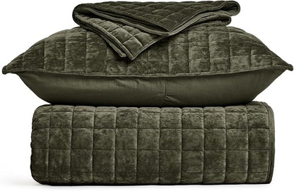RECYCO Luxury Velvet Quilt Set Full Queen Size, Lightweight Velvet Comforter Set, Oversized Bedspread Coverlet Quilted Bedding Set, with 2 Matching Pillow Shams, for All Season, Olive Green
