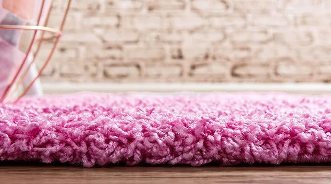 Unique Loom Solid Shag Collection Area Rug (2' 6" x 13' 1" Runner, Taffy Pink)