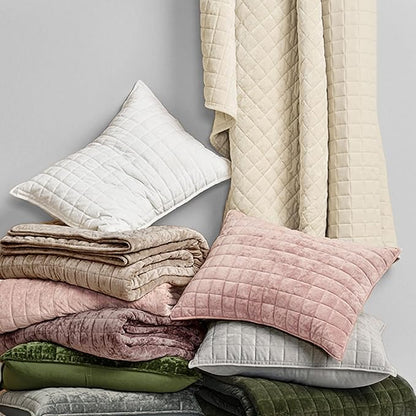 RECYCO Luxury Velvet Quilt Queen Size Bedding Set, Ultra Soft Velvet Comforter Set, Lightweight Quilted Channel Box Stitch Oversized Bedspread Coverlet for All Season, with 2 Shams, Natural Tan