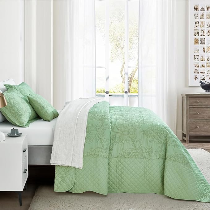 CHIXIN Bedspread Coverlet Quilt Set Full Size - Lightweight Bedding Cover - Beautiful Stitching - 5 Piece Reversible Bedspread - Luxury Damask Paisley Pattern (Full, Peak Green)