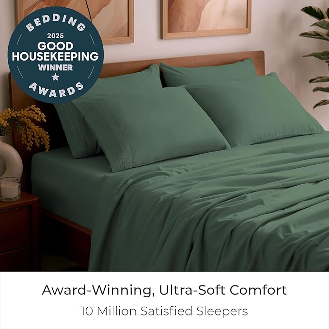 Mellanni Queen Sheet Set - 6-Piece Iconic Collection Bedding, (Including 4 Pillowcases), 21-Inch Extra Deep Pocket, Easy Care, Ultra Soft, Cooling Sheets, Brushed Microfiber - Emerald Green