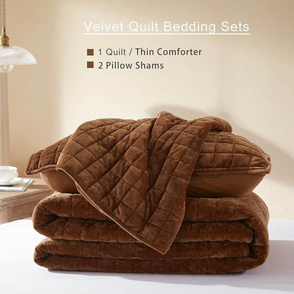 LEAONME Velvet Quilt King Size-98''x106'', Lightweight Caramel Velvet Comforter Set with 2 Pillow Shams, Soft Bedspread Coverlet Quilted Bedding Set for All Season