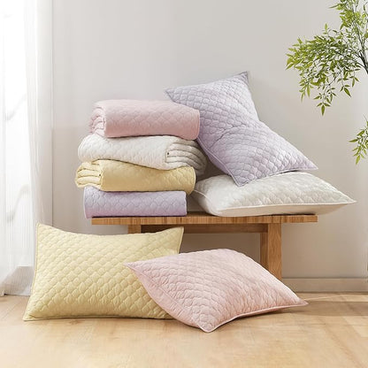 HORIMOTE HOME Cream Quilt King Size, Lightweight Quilt for Summer Ultra-Soft Microfiber Modern Style Quilted Clouds Pattern Bedspread Quit Set 3 Pieces (1 Quilt and 2 Pillow Shams)