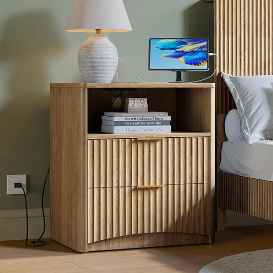 Evermagin Fluted Nightstand with Charging Station, Natural Oak Bedside Table with 2 Drawers, Wood End Table with Storage Mid Century Modern, Large Night Stand for Bedroom