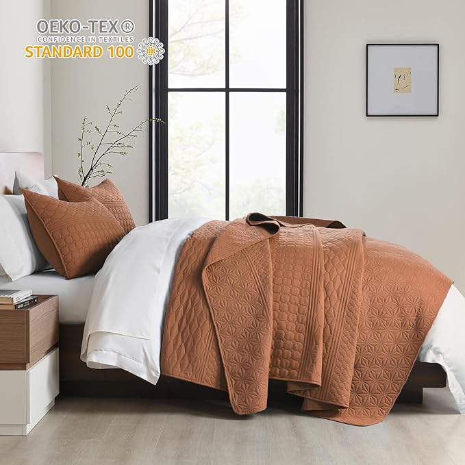 HORIMOTE HOME Burnt Orange Twin Size Quilt Set - Soft Microfiber Bedspread with 1 Sham, Lightweight & All-Season Geometric Coverlet for Cozy Bedding