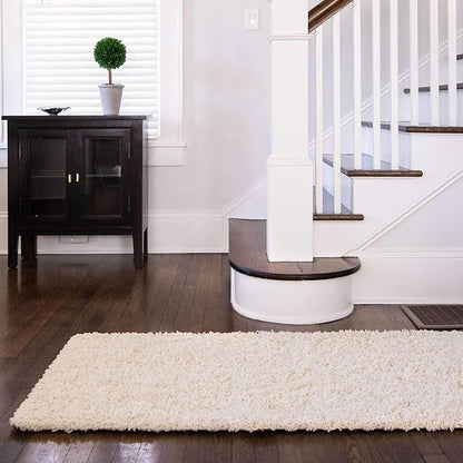 Unique Loom Solid Shag Collection Area Rug (2' 7" x 19' 8" Runner, Pure Ivory)