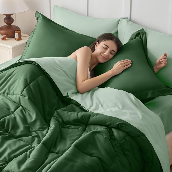 JOLLYVOGUE King Comforter Set, Ultra-Soft Bed in a Bag King Size 7 Pieces, Oeko-TEX Certified Bedding Set with Down Alternative Comforter, Sheets, Pillowcases & Shams, Dark Green & Light Green