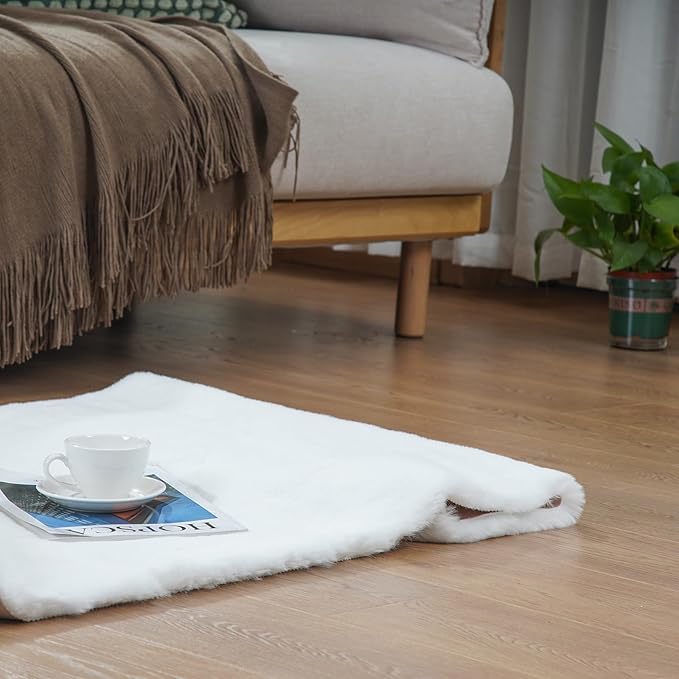 Latepis White Rugs Runners 2x6 Washable Small Shaggy Rug Soft Faux Rabbit Fur Bedside Furry Rugs for Bedroom Accent Rug for Kids Room Sofa Nursery