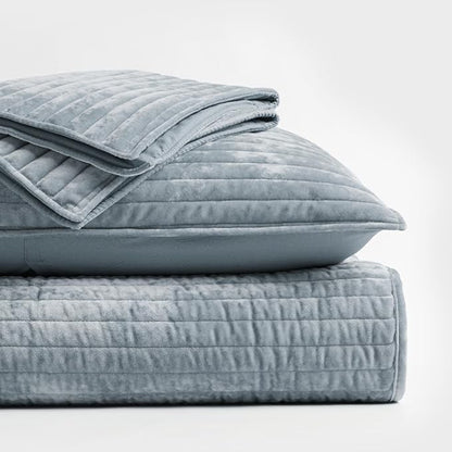 EVERGRACE Velvet Quilt Set King Size, Luxurious Soft Striped Channel Bedding Set, Lightweight Velvet Comforter for All Season, Oversized Bedspread Coverlet with 2 Matching Shams, Blue Linen