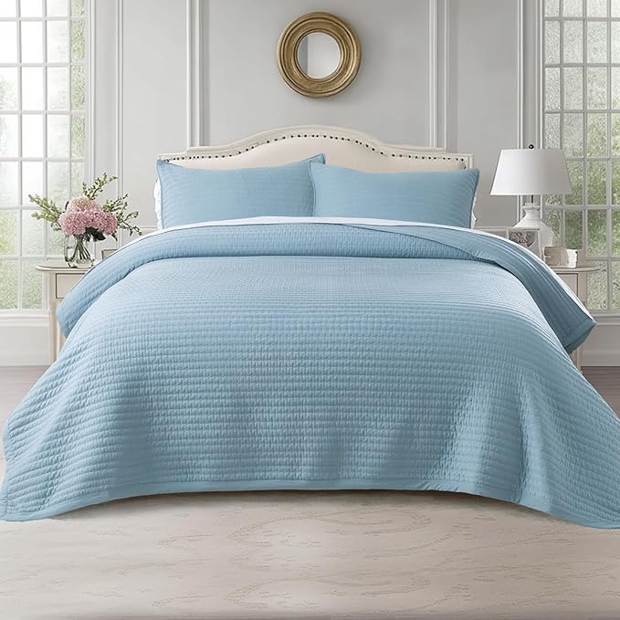 KASENTEX Oversized Queen Quilt Set 102"x106" – Soft Washed 3-Layer Lightweight Bedspread, Minimalist Nordic Design, All-Season Spring & Summer Quilt Set (1 Quilt + 2 Pillow Shams), Blue