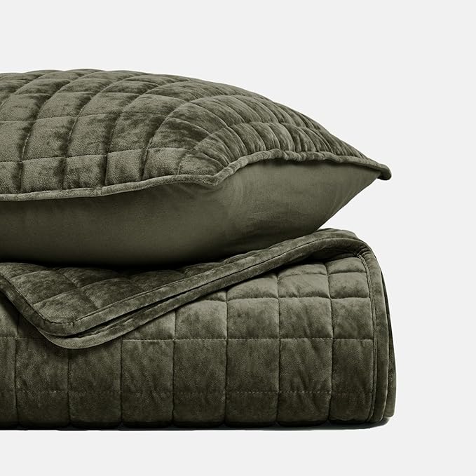 RECYCO Luxury Velvet Quilt Set Full Queen Size, Lightweight Velvet Comforter Set, Oversized Bedspread Coverlet Quilted Bedding Set, with 2 Matching Pillow Shams, for All Season, Olive Green