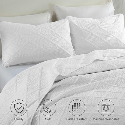 Yiran White Quilt Set King Size Fall Bedspreads Embossed Diamond Pattern 3 Piece Soft Microfiber Coverlet for All Season with 2 Pillow Shams (King, 106x96 Inch)