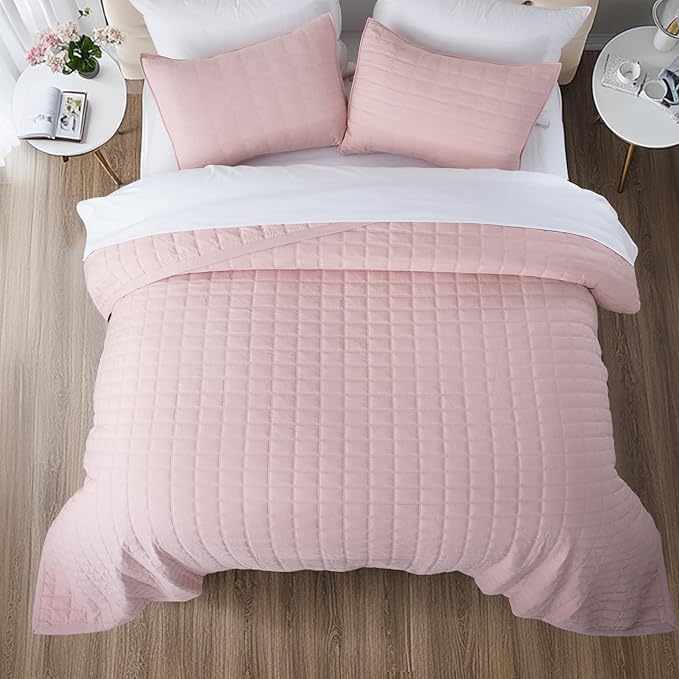 KASENTEX King XL Quilt Set 108"x98" – Soft Washed 3-Layer Lightweight Bedspread, Minimalist Nordic Design, All-Season Spring & Summer Quilt Set (1 Quilt + 2 Pillow Shams), Blush Pink