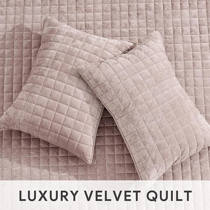 RECYCO Luxury Velvet Quilt Set Full Queen Size Bedding Sets, Ultra Soft Velvet Comforter Set, Lightweight Channel Box Stitch Oversized Bedspread Coverlet for All Season, with 2 Shams, Rose Pink