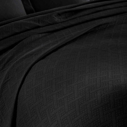 Superior 100% Cotton Basket Weave Bedspread with Shams, All-Season Premium Cotton Matelasse Jacquard Bedding, Quilted-Look Geometric Basket, King, Black