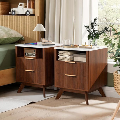 Modern Nightstand Set of 2, Side Table with Charging Station,Bedside Tables with Drawer, Mid-Century End Tables for Bedroom, Sturdy Storage Side Tables,Walnut