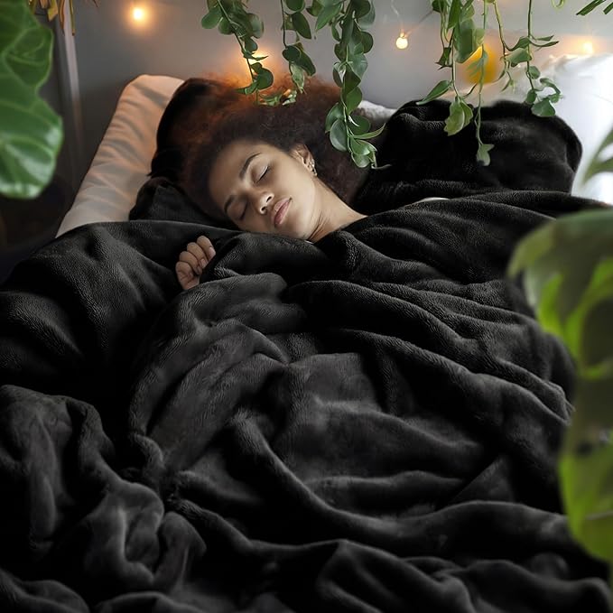 Bedsure GentleSoft Fleece Blankets Queen Size Black - Bed Blanket Soft Lightweight Plush Fuzzy Cozy Luxury Microfiber, 90x90 inches