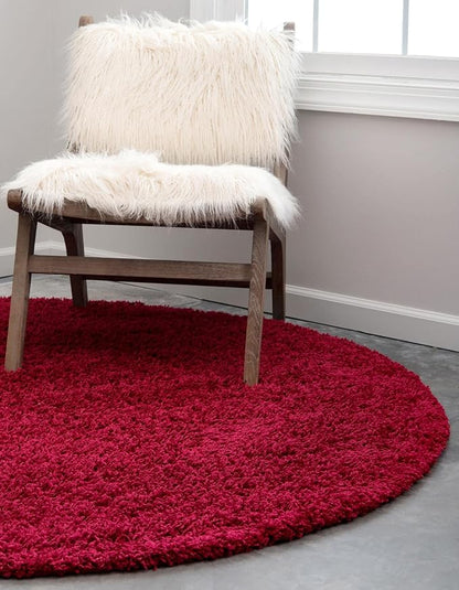 Unique Loom Solid Shag Collection Area Rug (7' 1" Round, Cherry Red)