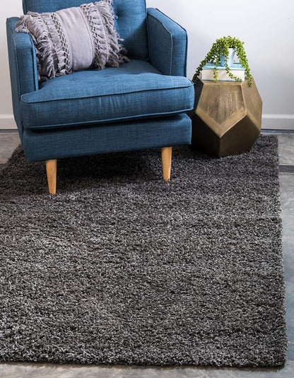Unique Loom Solid Shag Collection Area Rug (6' 1" x 9' Rectangle, Graphite Gray)