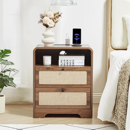 Modern Night Stand with Charging Station and 2 Drawers, Wooden Side Table Curved Nightstands with USB/Type-C Ports, Large Mid Century End Table for Living Room, Bedroom, Nature Linen, Walnut
