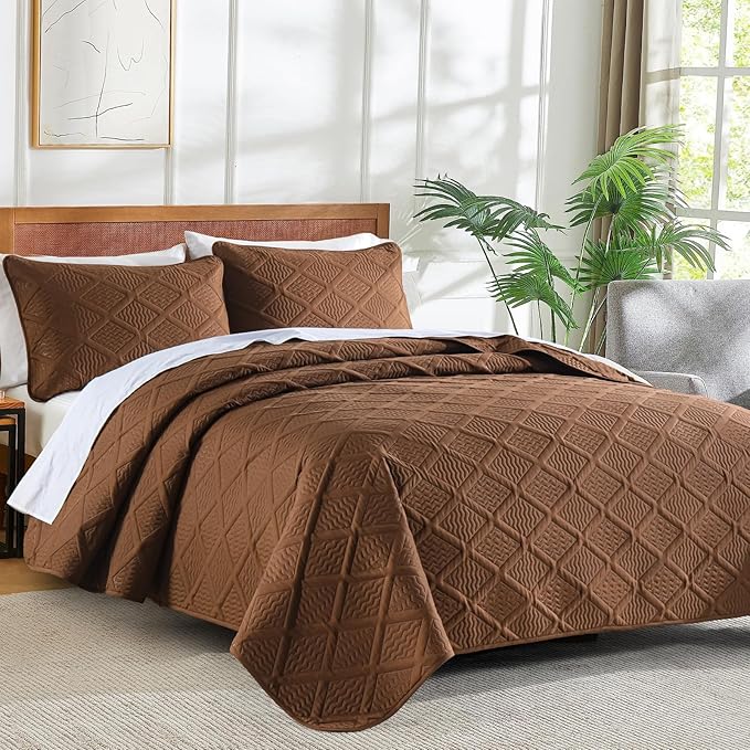 Yiran Brown Quilt Set King Size, 3 Piece Reversible Bedspreads Bedding Set, Winter Diamond Pattern Coverlet for All Season with 2 Pillow Shams (King, 106x96 Inch)
