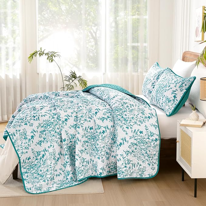 WONGS BEDDING Quilt King Size, Teal Quilt Bedding Set with 2 Pillowcases, Botanical Quilt for King Bed, Soft Microfiber Lightweight Coverlet Bedspread for All Season (110"×90", 3 Pieces)