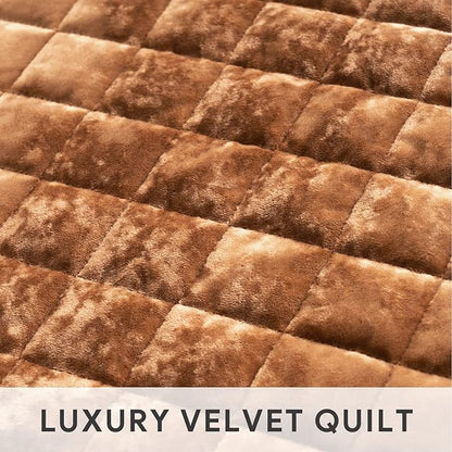 RECYCO Luxury Velvet Quilt Set King Size Bedding Sets, Ultra Soft Velvet Comforter Set, Lightweight Oversized Bedspread Quilted Coverlet for All Season, with 2 Pillow Shams, Rusty Burnt Orange