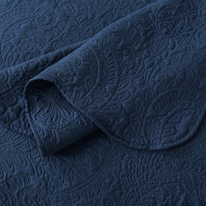 HoneiLife Queen Quilt Bedding Set - Microfiber Quilt Sets for Queen Bed, 3-Piece Lightweight Bedspreads,Reversible Coverlets Rustic Bedlinen Sets, Floral Bedding Set All Season Quilts-Navy
