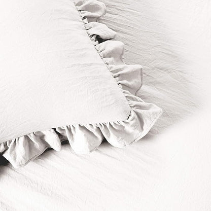Lush Decor Ruffle Skirt Bedspread Set - 3-Piece Luxurious Farmhouse Bedding - Elegant Ruffle Detail - Timeless Style - Soft Lightweight Sheets - Queen, White