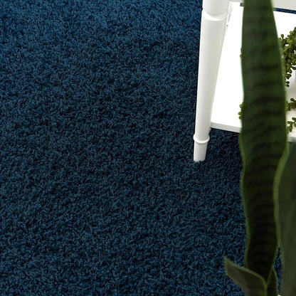 Unique Loom Solid Shag Collection Area Rug (6' 1" Octagon, Sapphire Blue/ Navy Blue)