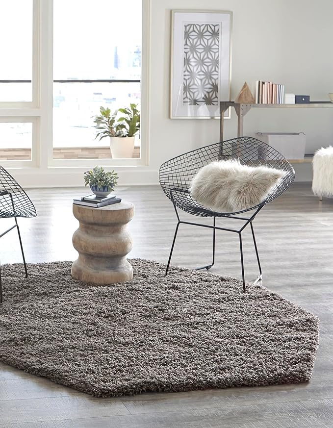Unique Loom Solid Shag Collection Area Rug (6' 1" Octagon, Graphite Gray)